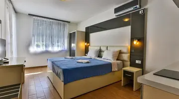 Hotel Dvor Kornic