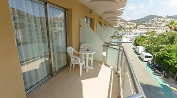 HOTEL DWO SIRIUS ADULTS ONLY