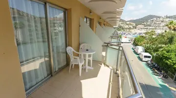 HOTEL DWO SIRIUS