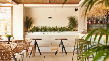 HOTEL DWO SIRIUS