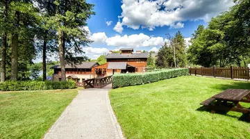 Hotel Dworek Wapionka