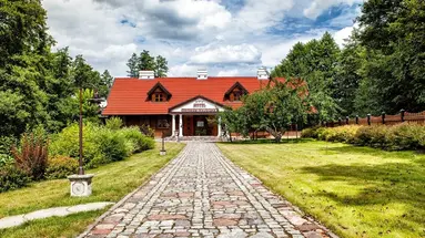 Hotel Dworek Wapionka