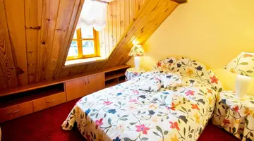 Hotel Dworek Wapionka