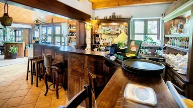 Hotel Dworek Wapionka