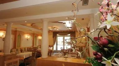 Hotel e Residence Canada