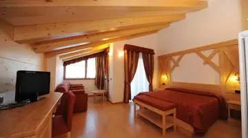 Hotel e Residence Canada