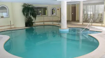 Hotel e Residence Canada
