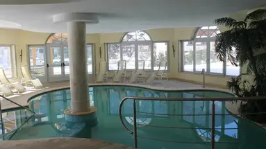 Hotel e Residence Canada
