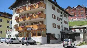 Hotel Eden Tonale