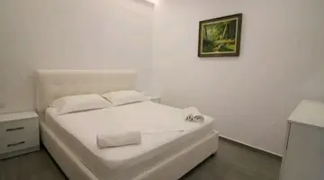 Hotel Edina