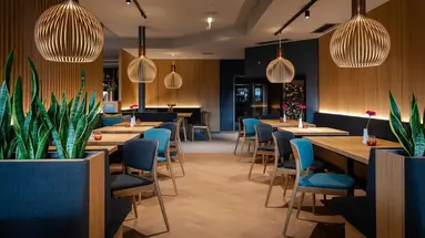 Hotel Educare