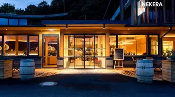 Hotel Educare