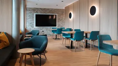 Hotel Educare