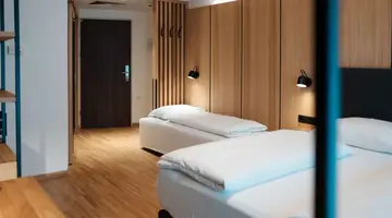 Hotel Educare