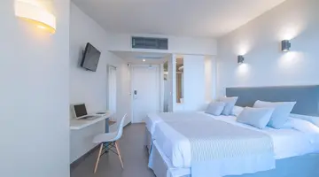 HOTEL EL PUERTO by PIERRE & VACANCES