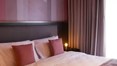 Hotel Eleven by Warren Collection