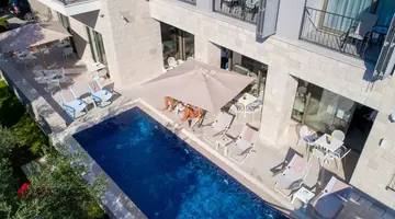 Hotel Eleven