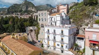 Hotel Elios