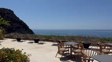 Hotel Ella Alkyna