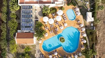 Hotel Emerald by Azul