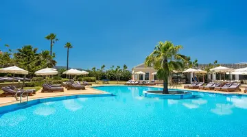 Hotel Emerald by Azul