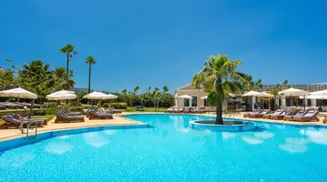 Hotel Emerald by Azul