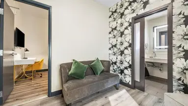 Hotel Epik