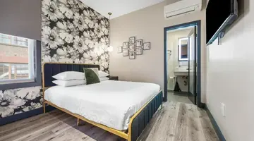 Hotel Epik