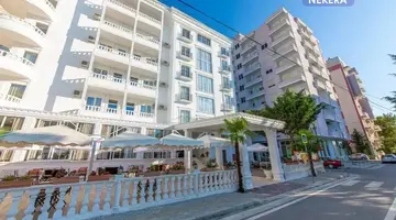 Hotel Esal