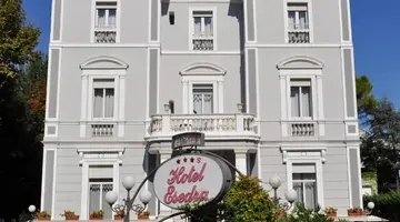 Hotel Esedra***