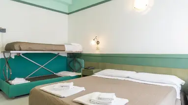 Hotel Esedra***