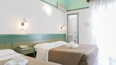 Hotel Esedra***