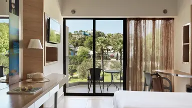 HOTEL ESPEROS PALACE