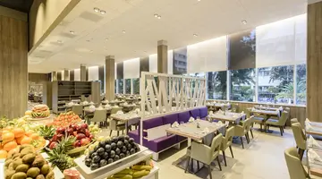 HOTEL ESTIVAL PARK