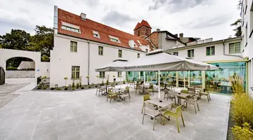 Hotel ETER