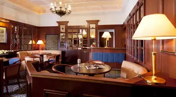 Hotel Excelsior