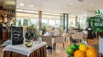 Hotel Excelsior