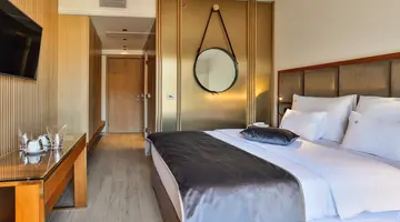 HOTEL FAGUS BY AYCON