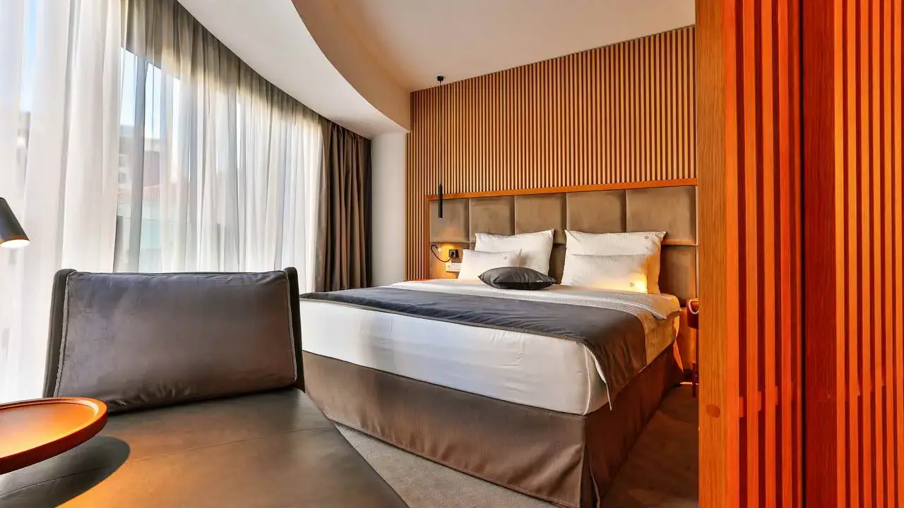 HOTEL FAGUS BY AYCON