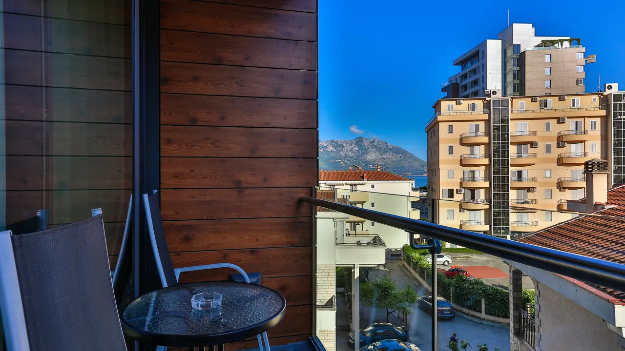 HOTEL FAGUS BY AYCON