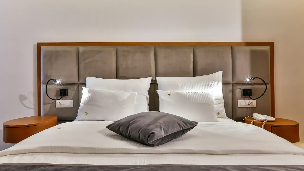 HOTEL FAGUS BY AYCON