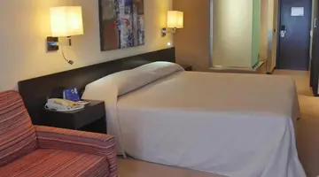 Hotel Faro, a Lopesan Collection Hotel