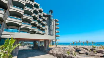 Hotel Faro, a Lopesan Collection Hotel