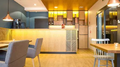 Hotel Faros