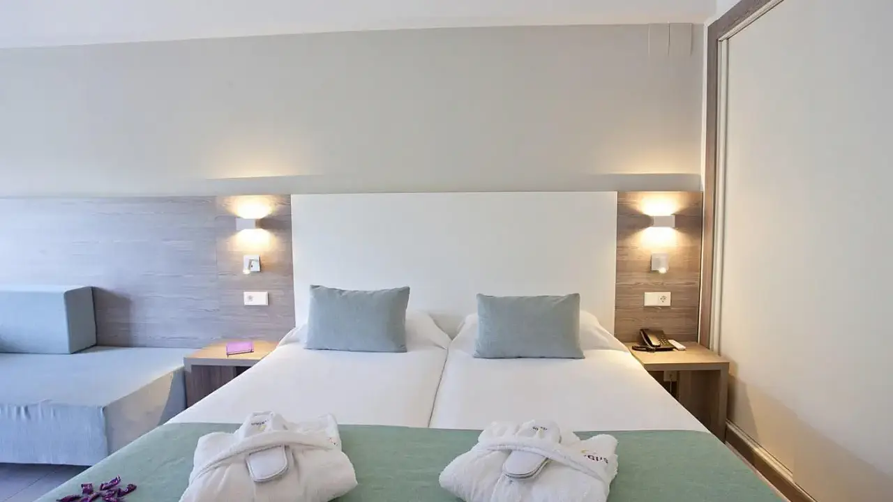 HOTEL FERGUS BERMUDAS