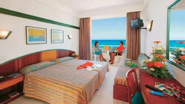 Hotel Ferrer Concord