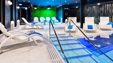 Hotel Ferreus Modern Art Deco