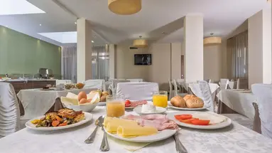 Hotel For You