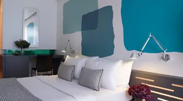 HOTEL FRESH