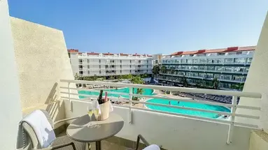 Hotel Gara Suites Golf & Spa